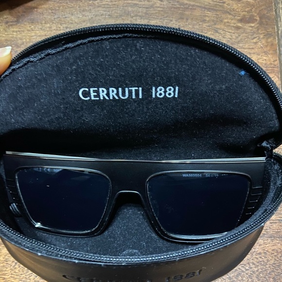 ILL.I By Will. I. Am WA503S04 Square Sungl… - Picture 12 of 16